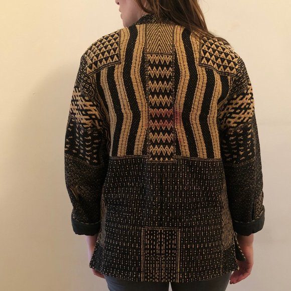 Vintage Patterned/ Black Reversible Jacket - Picture 7 of 8